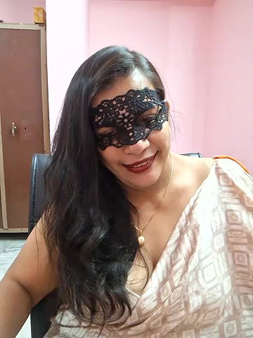 Stripchat-Public.Show-f-RADHAhot2-2024.07.28.063027