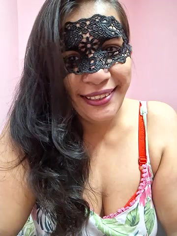 Stripchat-Public.Show-f-RADHAhot2-2024.07.25.123638