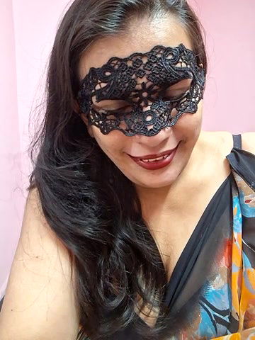 Stripchat-Public.Show-f-RADHAhot2-2024.07.24.010409