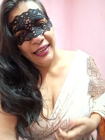 Stripchat-Public.Show-f-RADHAhot2-2024.07.23.124955