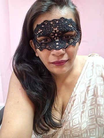 Stripchat-Public.Show-f-RADHAhot2-2024.07.23.124955