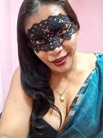 Stripchat-Public.Show-f-RADHAhot2-2024.07.17.052338
