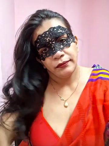 Stripchat-Public.Show-f-RADHAhot2-2024.07.15.121448