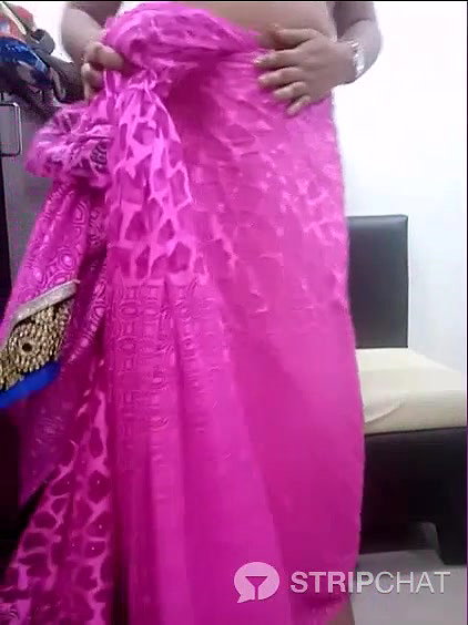 Desi Bhabhi Gudia Rani