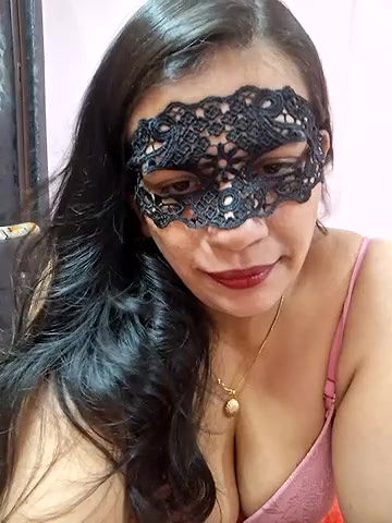 Stripchat-Public.Show-f-RADHAhot2-2024.07.15.042142