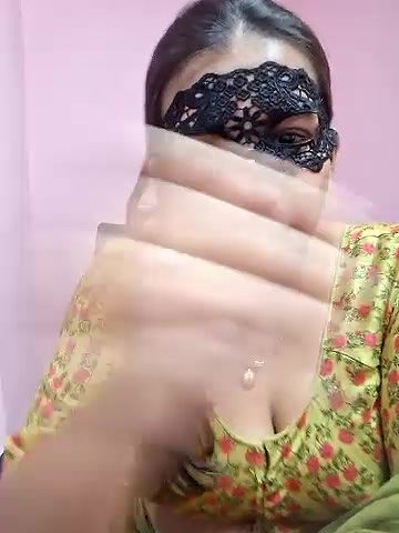 Stripchat-Public.Show-f-RADHAhot2-2024.07.14.071215