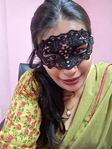 Stripchat-Public.Show-f-RADHAhot2-2024.07.14.071215