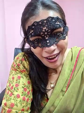 Stripchat-Public.Show-f-RADHAhot2-2024.07.14.071215