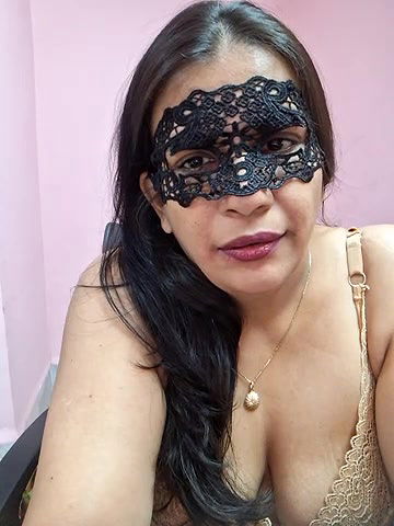 Stripchat-Public.Show-f-RADHAhot2-2024.07.14.063422