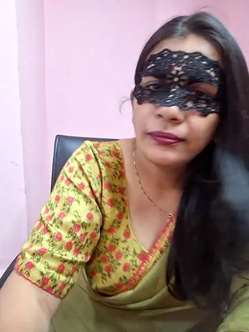 Stripchat-Public.Show-f-RADHAhot2-2024.07.14.053107