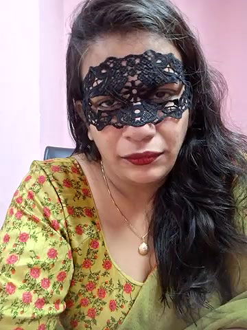 Stripchat-Public.Show-f-RADHAhot2-2024.07.14.023705