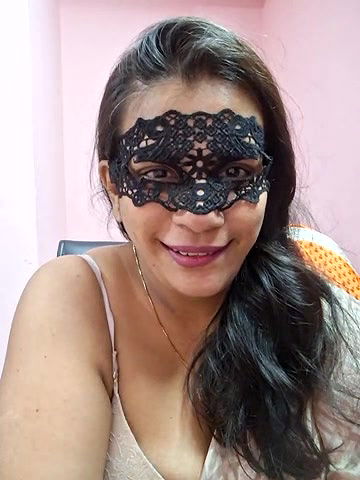 Stripchat-Public.Show-f-RADHAhot2-2024.07.12.124802