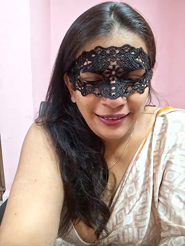 Stripchat-Public.Show-f-RADHAhot2-2024.07.12.002438