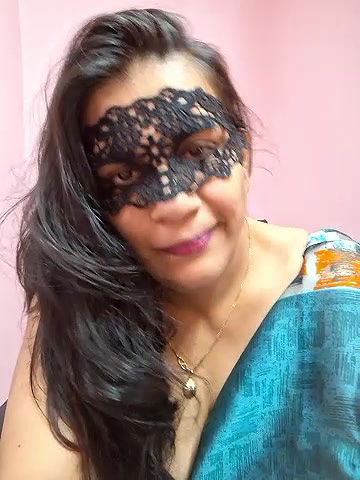 Stripchat-Public.Show-f-RADHAhot2-2024.07.10.044820