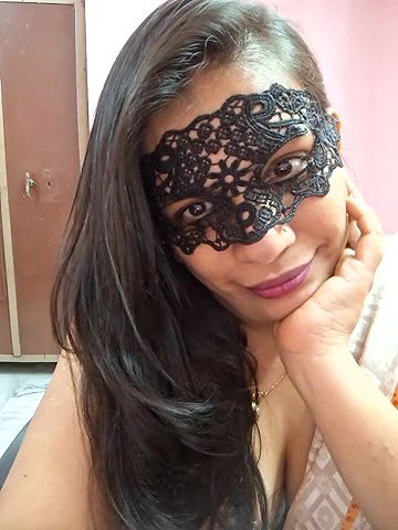 Stripchat-Public.Show-f-RADHAhot2-2024.07.06.041113