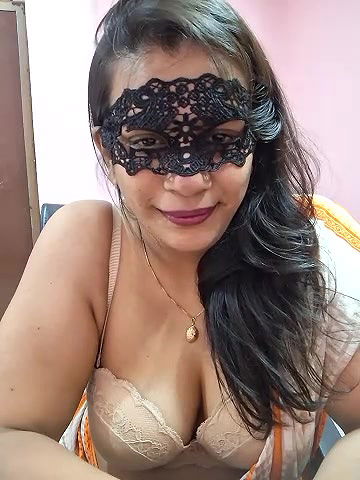 Stripchat-Public.Show-f-RADHAhot2-2024.07.06.012400