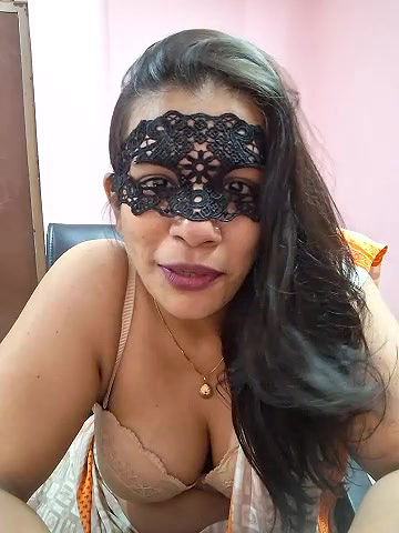 Stripchat-Public.Show-f-RADHAhot2-2024.07.06.012400