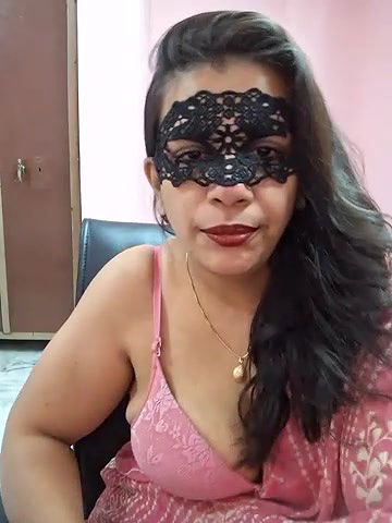 Stripchat-Public.Show-f-RADHAhot2-2024.07.04.021940