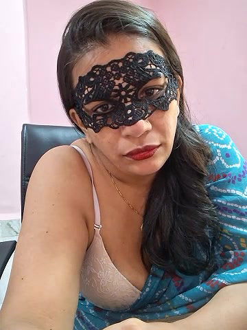Stripchat-Public.Show-f-RADHAhot2-2024.07.03.042725