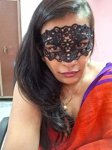 Stripchat-Public.Show-f-RADHAhot2-2024.07.01.123304