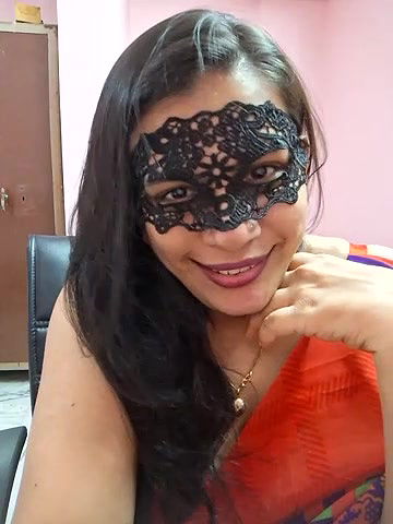 Stripchat-Public.Show-f-RADHAhot2-2024.07.01.115813