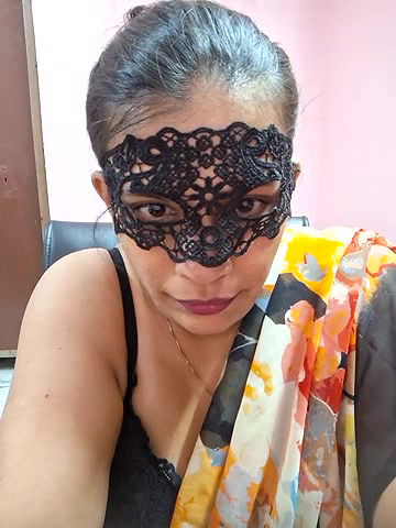 Stripchat-Public.Show-f-RADHAhot2-2024.06.28.133857