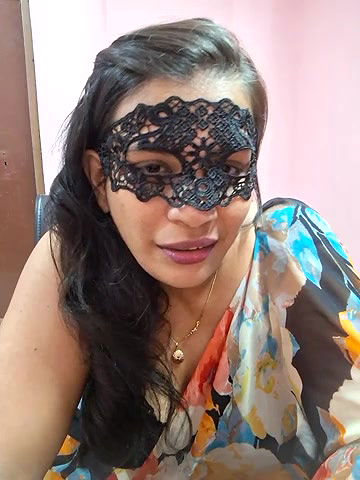 Stripchat-Public.Show-f-RADHAhot2-2024.06.28.133857