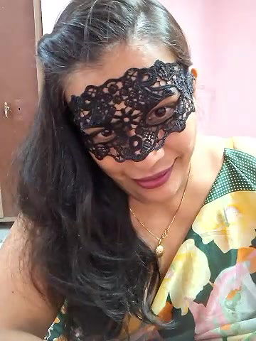 Stripchat-Public.Show-f-RADHAhot2-2024.06.28.052241