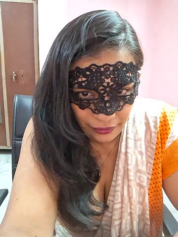 Stripchat-Public.Show-f-RADHAhot2-2024.06.27.050928