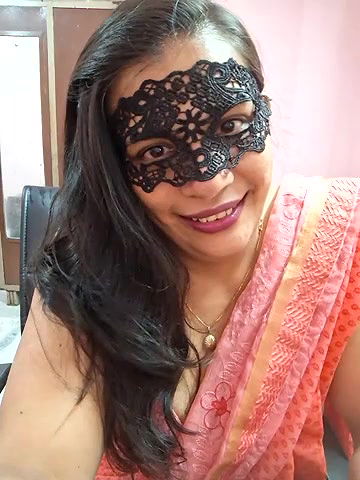 Stripchat-Public.Show-f-RADHAhot2-2024.06.26.062255