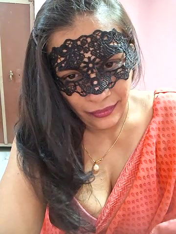 Stripchat-Public.Show-f-RADHAhot2-2024.06.26.050352