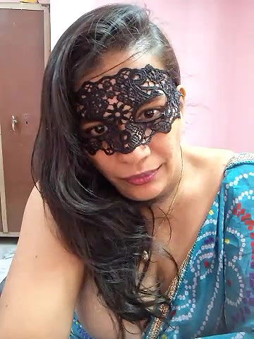 Stripchat-Public.Show-f-RADHAhot2-2024.06.25.064259