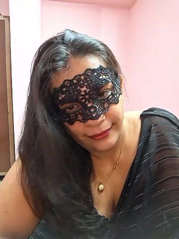 Stripchat-Public.Show-f-RADHAhot2-2024.06.24.015853