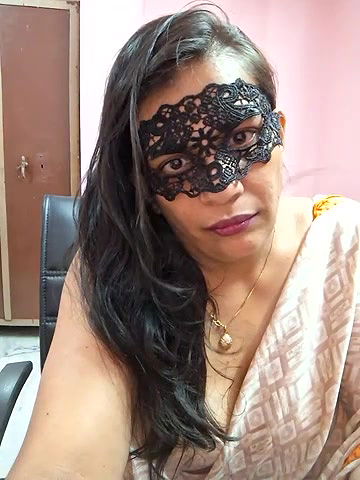 Stripchat-Public.Show-f-RADHAhot2-2024.06.23.140517