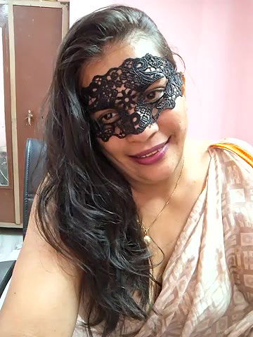 Stripchat-Public.Show-f-RADHAhot2-2024.06.23.140517