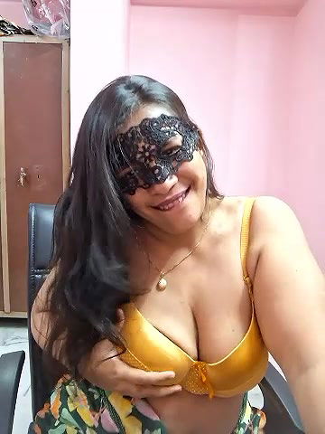 Stripchat-Public.Show-f-RADHAhot2-2024.06.20.125654