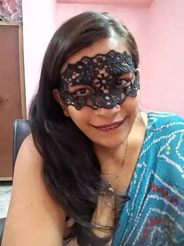 Stripchat-Public.Show-f-RADHAhot2-2024.06.20.030203