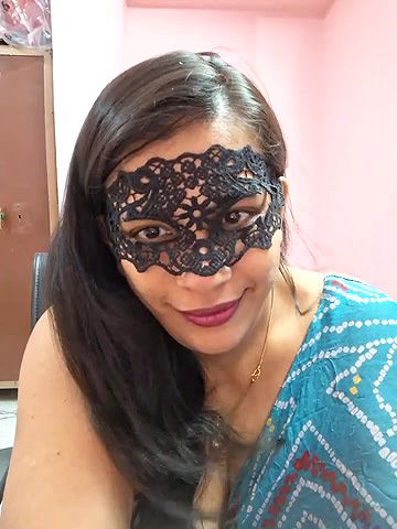 Stripchat-Public.Show-f-RADHAhot2-2024.06.20.030203