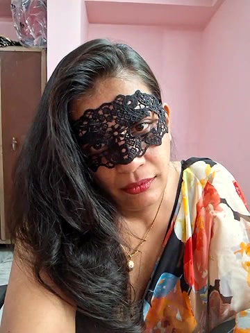 Stripchat-Public.Show-f-RADHAhot2-2024.06.19.120451