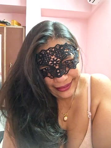 Stripchat-Public.Show-f-RADHAhot2-2024.05.28.122825