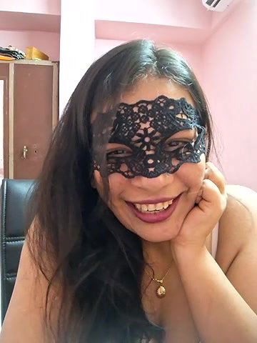 Stripchat-Public.Show-f-RADHAhot2-2024.05.28.122825