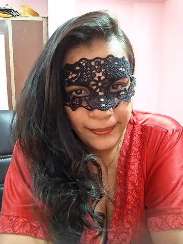 Stripchat-Public.Show-f-RADHAhot2-2024.05.25.173424