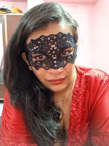 Stripchat-Public.Show-f-RADHAhot2-2024.05.25.171930