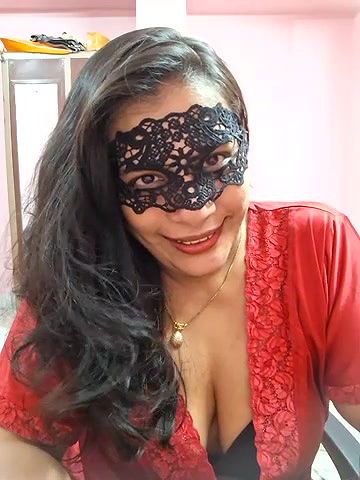 Stripchat-Public.Show-f-RADHAhot2-2024.05.25.164253