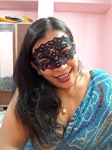 Stripchat-Public.Show-f-RADHAhot2-2024.05.25.053745