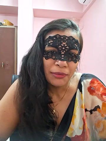 Stripchat-Public.Show-f-RADHAhot2-2024.05.20.022838