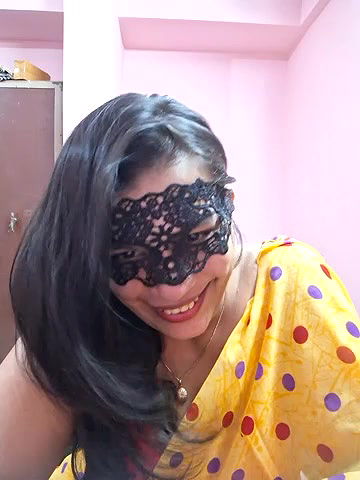Stripchat-Public.Show-f-RADHAhot2-2024.05.19.130218