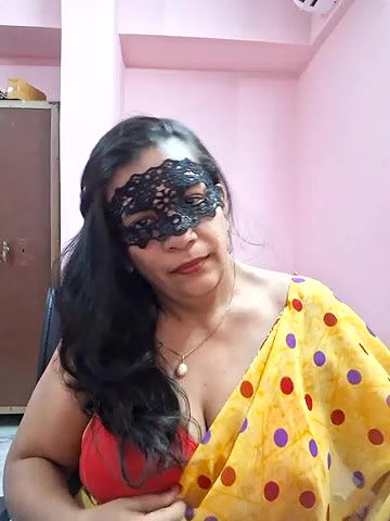 Stripchat-Public.Show-f-RADHAhot2-2024.05.19.115722