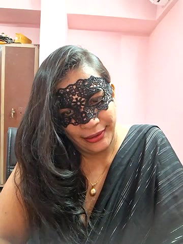 Stripchat-Public.Show-f-RADHAhot2-2024.05.18.130226