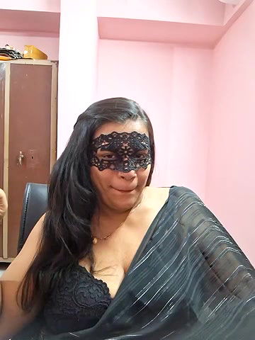 Stripchat-Public.Show-f-RADHAhot2-2024.05.18.130226